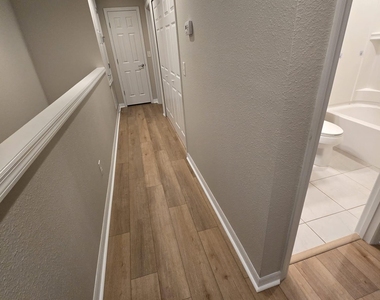 14314 Dovewind Court - Photo Thumbnail 22