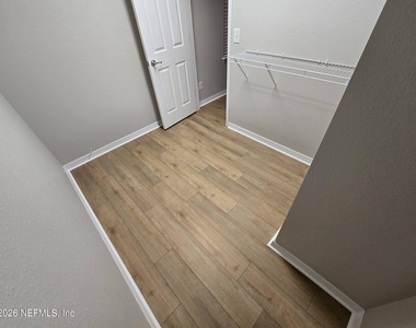 14314 Dovewind Court - Photo Thumbnail 15