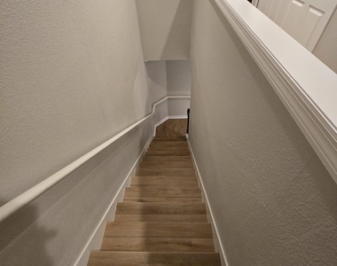 14314 Dovewind Court - Photo Thumbnail 20