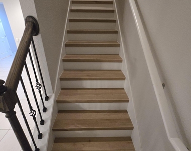 14314 Dovewind Court - Photo Thumbnail 28