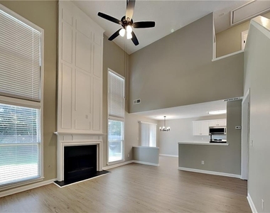 3705 Patterstone Drive - Photo Thumbnail 4