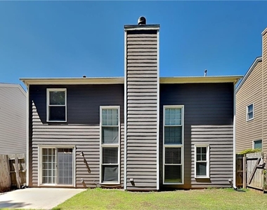 3705 Patterstone Drive - Photo Thumbnail 17