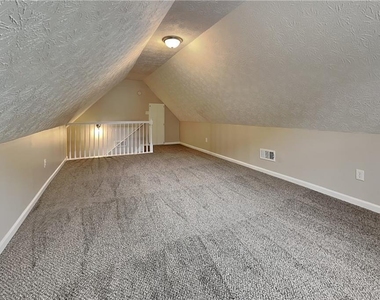 70 Leighs Grove Way - Photo Thumbnail 15