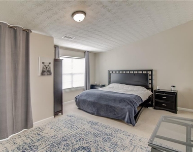 2230 Hawks Bluff Trail - Photo Thumbnail 15