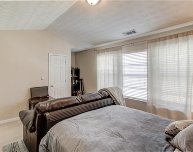 2230 Hawks Bluff Trail - Photo Thumbnail 19