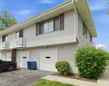 18 Dennis Court - Photo Thumbnail 2
