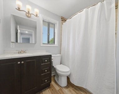 18 Dennis Court - Photo Thumbnail 6