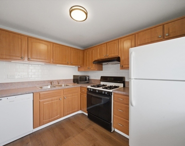 18 Dennis Court - Photo Thumbnail 5