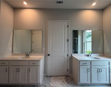 3235 Willow Glade Trail - Photo Thumbnail 19