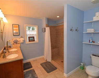 184 Clifton Street - Photo Thumbnail 9