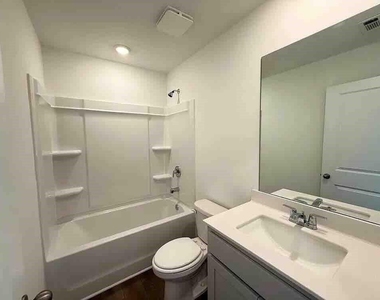6761 Armonia Drive - Photo Thumbnail 6