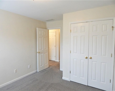 10829 Yorkwood Street - Photo Thumbnail 43