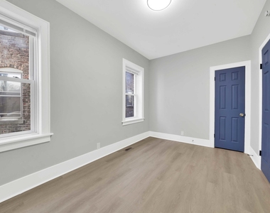 41 W 14th Place - Photo Thumbnail 12