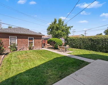 1542 S 60th Court - Photo Thumbnail 17