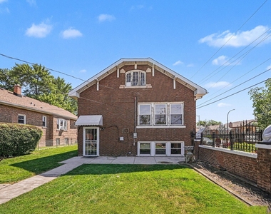 1542 S 60th Court - Photo Thumbnail 15