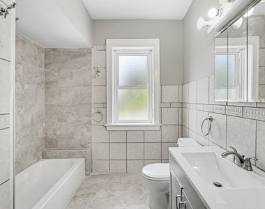 1542 S 60th Court - Photo Thumbnail 13