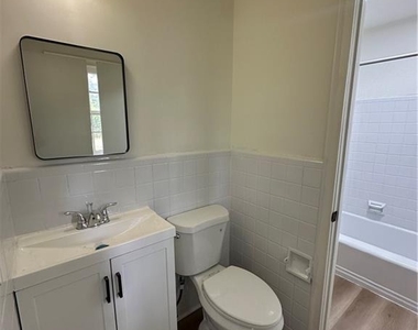 393 Old Acworth Road - Photo Thumbnail 4
