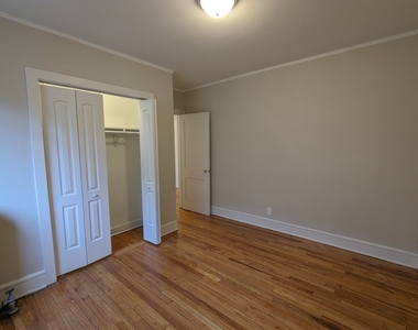 2338 N Spaulding Avenue - Photo Thumbnail 12