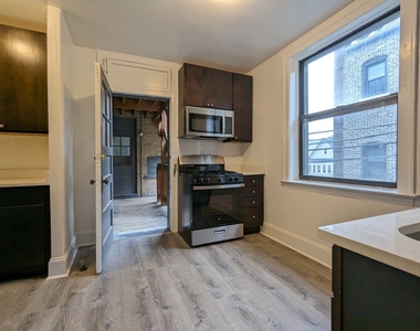 2338 N Spaulding Avenue - Photo Thumbnail 23