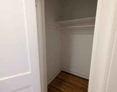 2338 N Spaulding Avenue - Photo Thumbnail 14