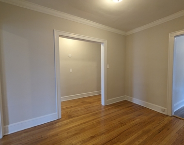 2338 N Spaulding Avenue - Photo Thumbnail 20