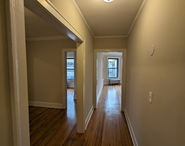 2338 N Spaulding Avenue - Photo Thumbnail 15