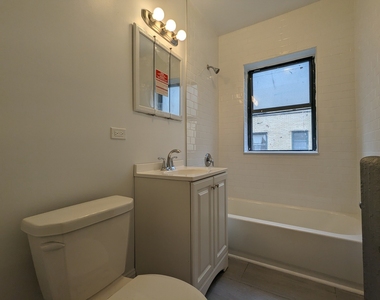 2338 N Spaulding Avenue - Photo Thumbnail 8