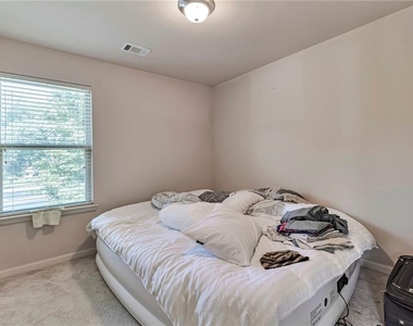 566 Jody Place - Photo Thumbnail 26