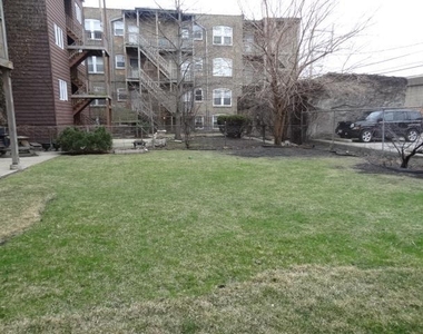 5352 N Winthrop Avenue - Photo Thumbnail 14