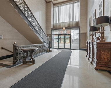 1791 W Howard Street - Photo Thumbnail 4