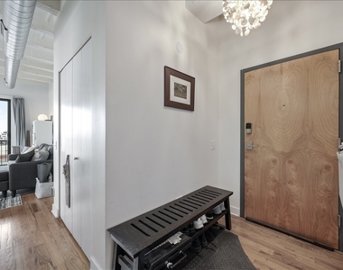 1791 W Howard Street - Photo Thumbnail 11
