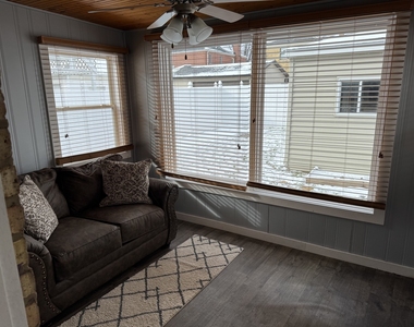 2524 W 109th Place - Photo Thumbnail 19