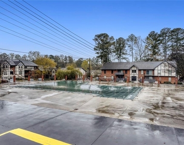 6851 Roswell Road - Photo Thumbnail 30