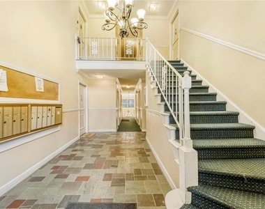 6851 Roswell Road - Photo Thumbnail 26