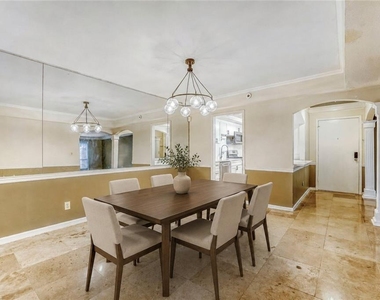 6851 Roswell Road - Photo Thumbnail 2