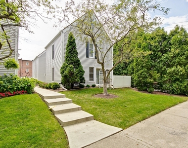 15 E North Avenue - Photo Thumbnail 1