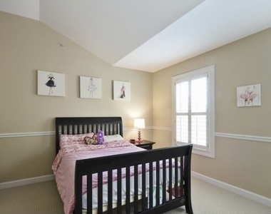 5393 Promontory Lane - Photo Thumbnail 9