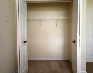 2219 Waterleaf Court - Photo Thumbnail 12