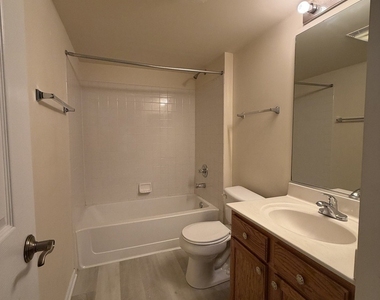 2219 Waterleaf Court - Photo Thumbnail 9