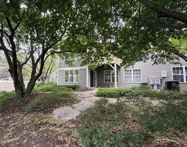 2219 Waterleaf Court - Photo Thumbnail 18