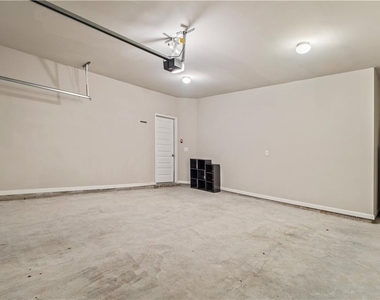 4346 Ava Oak Lane - Photo Thumbnail 42