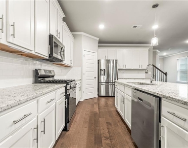 4346 Ava Oak Lane - Photo Thumbnail 16