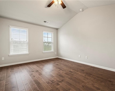 4346 Ava Oak Lane - Photo Thumbnail 22