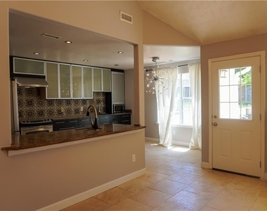 626 Beaver Run Trace - Photo Thumbnail 6