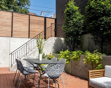 5945 N Magnolia Avenue - Photo Thumbnail 39
