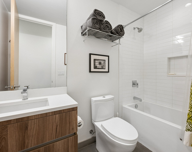 5945 N Magnolia Avenue - Photo Thumbnail 25