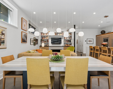 5945 N Magnolia Avenue - Photo Thumbnail 11