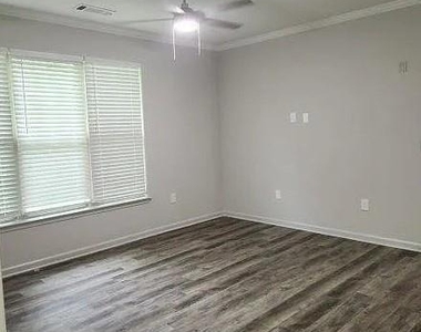 3450 Forrest Park Road Se - Photo Thumbnail 5