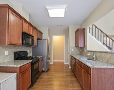 434 Reynoldston Way - Photo Thumbnail 7