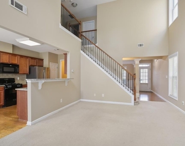 434 Reynoldston Way - Photo Thumbnail 4